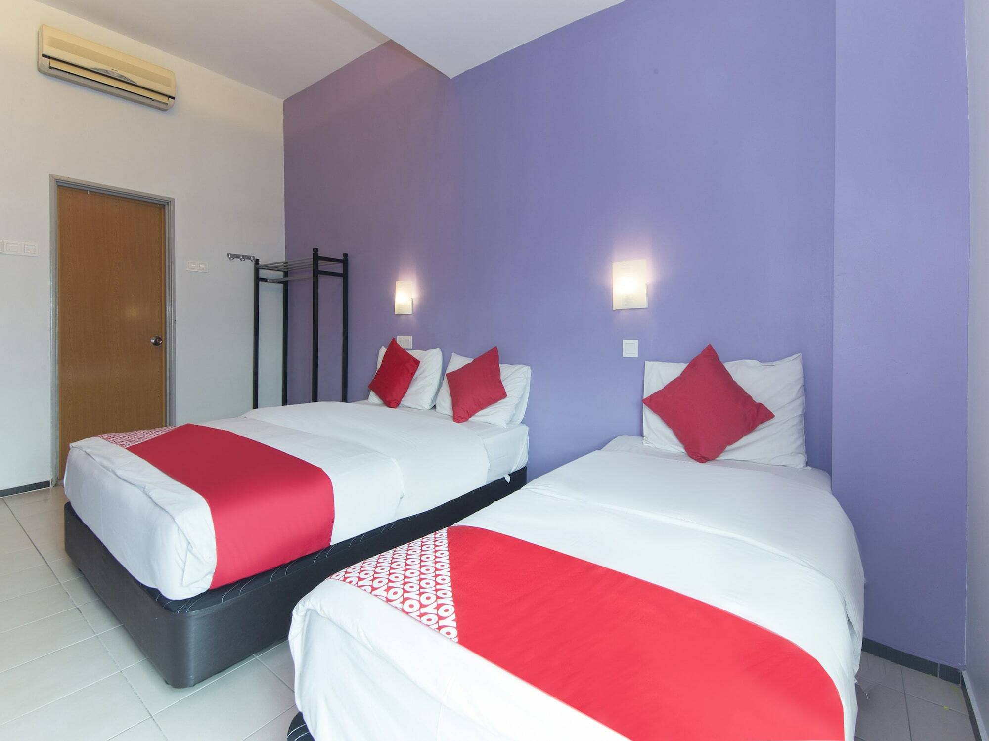 Ihome Boutique Hotel Seri Kembangan Εξωτερικό φωτογραφία